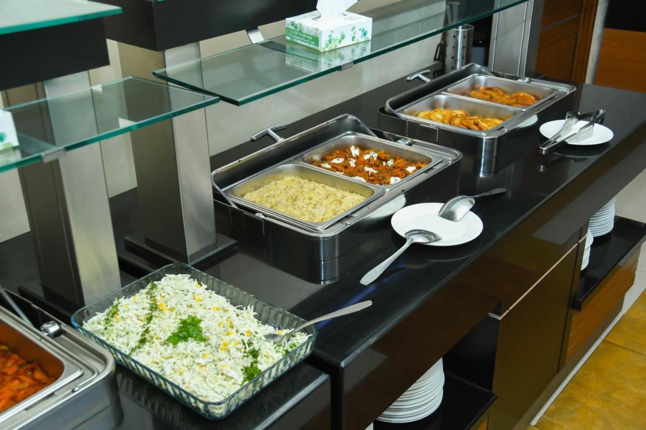Olympavan Hotel Erywań Zewnętrze zdjęcie